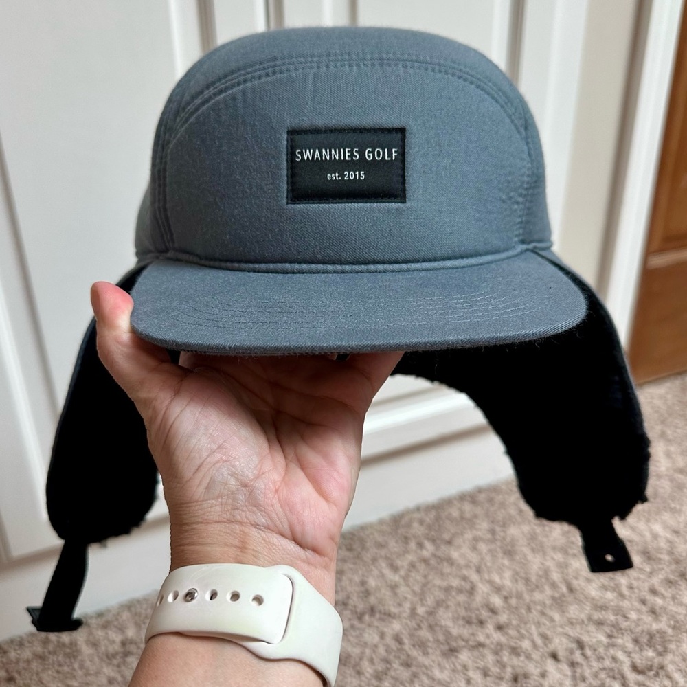 Swannies Golf Hat with Ear flaps Gray & Black